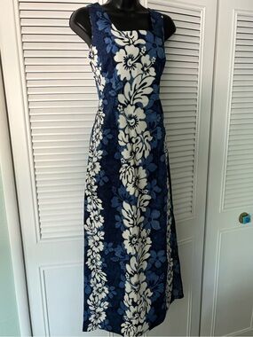 Vintage 80s Hawaiian floral  maxi dress Sz Sm